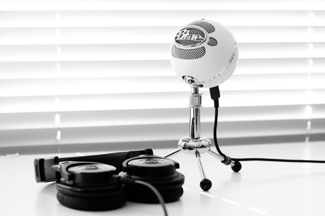 Improving microphone quality for VoIP